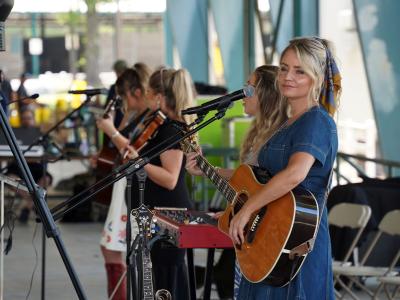 annual meeting photo